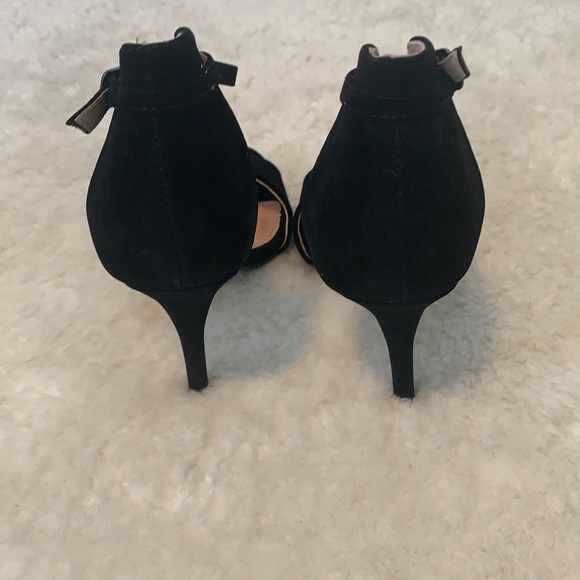 Black Ankle Strap Sandals - Picture 3 of 6